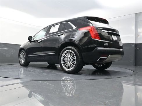 Used 2017 Cadillac XT5 Platinum image 21