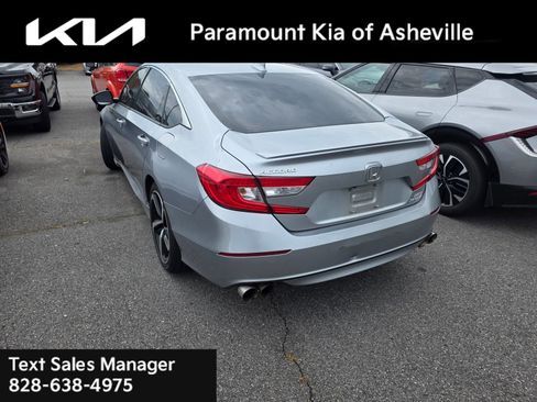 Used 2019 Honda Accord Sport image 2
