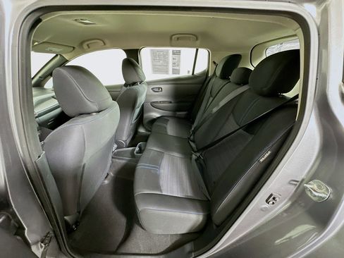 Used 2023 Nissan Leaf S image 25