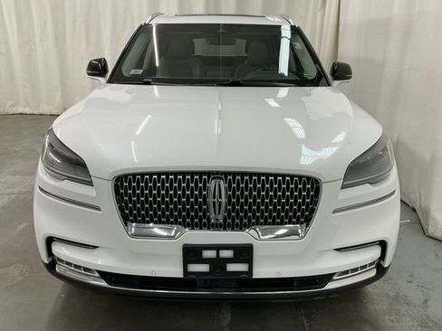 Used 2021 Lincoln Aviator Reserve w/ Equipment Group 201A image 8