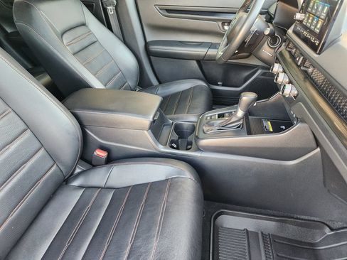 Certified 2025 Honda CR-V Sport-L image 13
