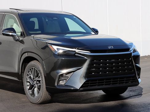 New 2026 Lexus TX 350 AWD image 2