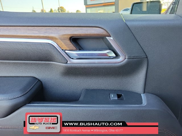 Used 2022 Chevrolet Silverado 1500 High Country w/ High Country Premium Package AWD/4WD image 12