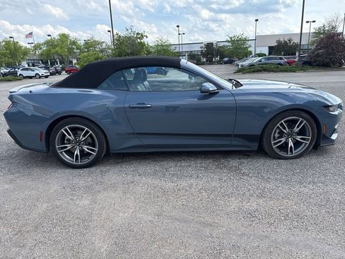 Used 2025 Ford Mustang Premium w/ Wheel & Stripe Package RWD image 10