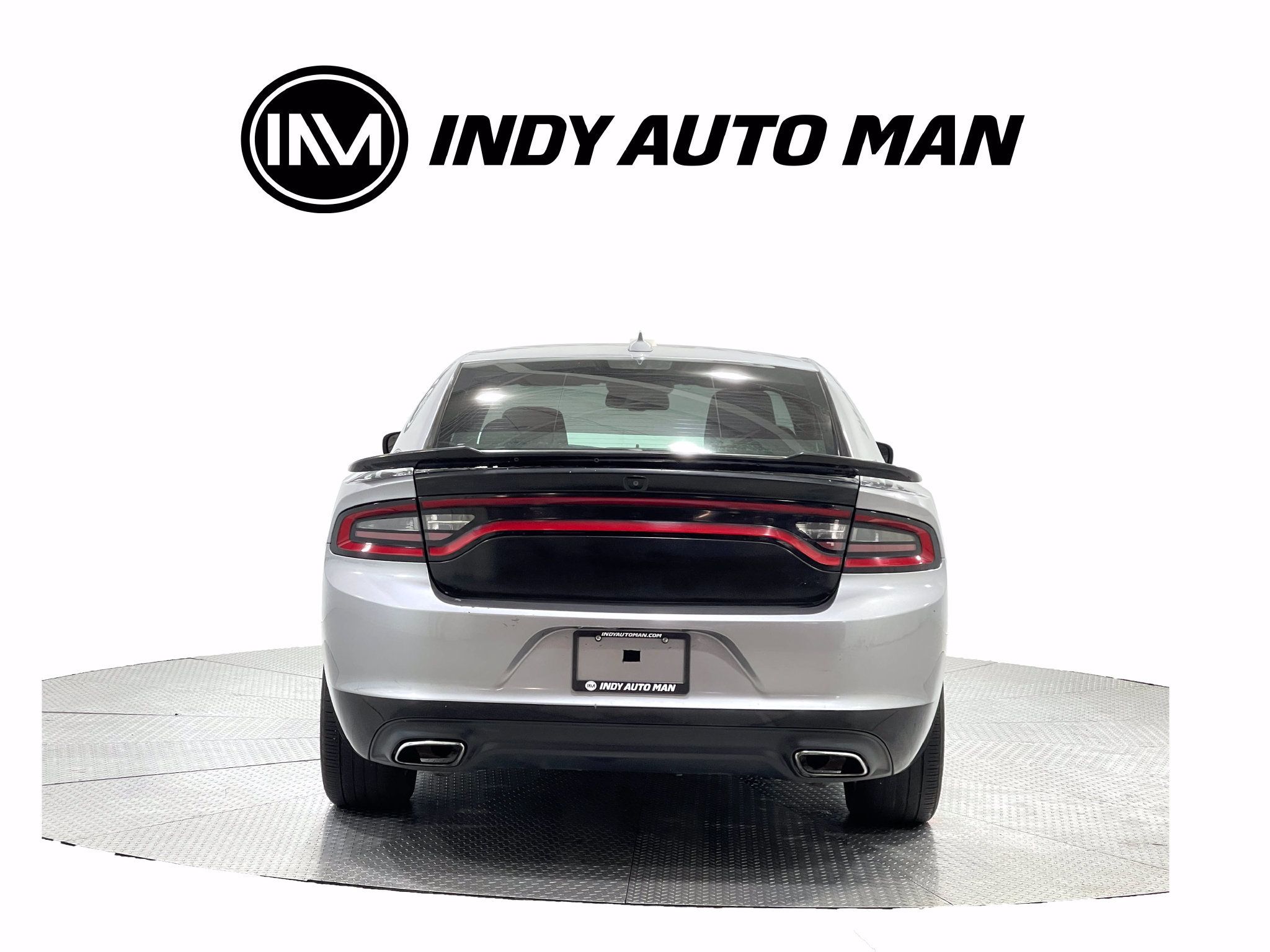 Used 2016 Dodge Charger R/T w/ Navigation & Travel Group RWD image 5