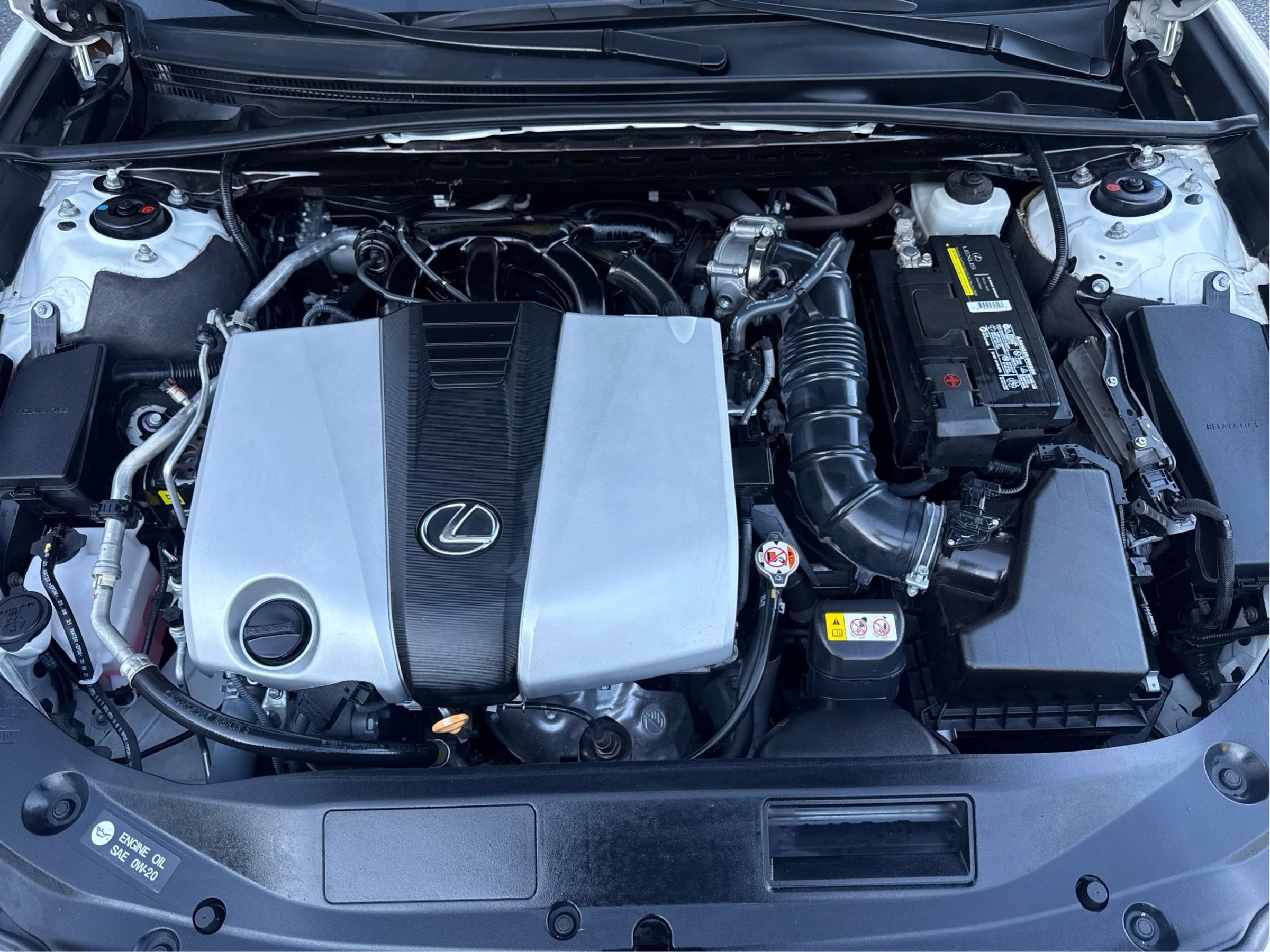 Used 2022 Lexus ES 350 F Sport w/ Accessory Package 2 FWD image 9