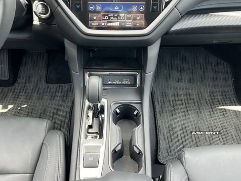 Used 2026 Subaru Ascent Premium AWD/4WD image 18
