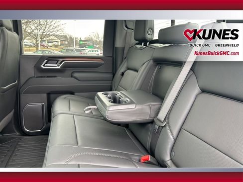 New 2026 GMC Sierra 3500 Denali w/ Denali Reserve Package image 40