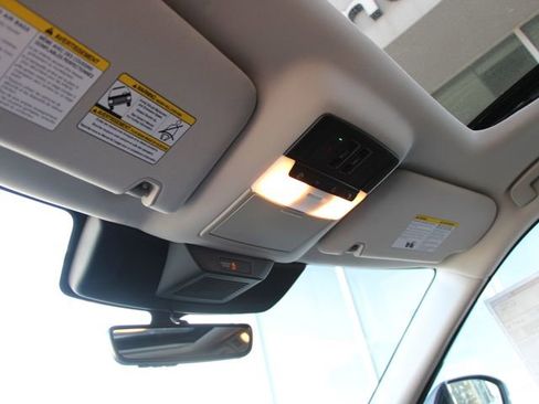 New 2026 Nissan Pathfinder Platinum image 19