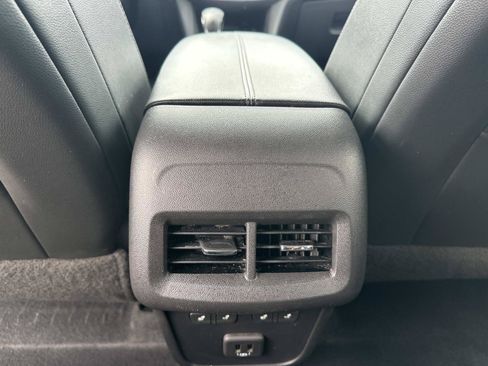 Certified 2022 Chevrolet Equinox Premier AWD/4WD image 13