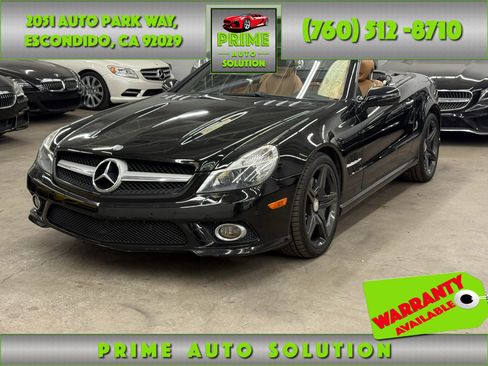 Used 2011 Mercedes-Benz SL 550 image 1