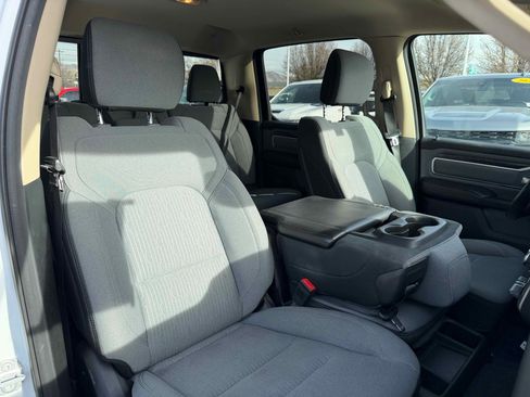 Used 2019 RAM 1500 Big Horn image 31