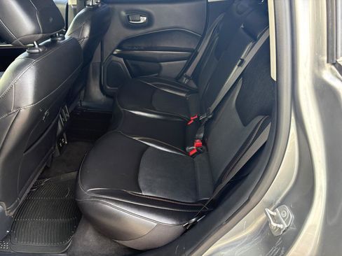 Used 2021 Jeep Compass Limited FWD image 12