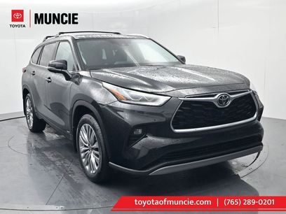 New 2026 Toyota Highlander Platinum