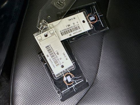 Used 2024 Tesla Model 3 Standard Range image 34