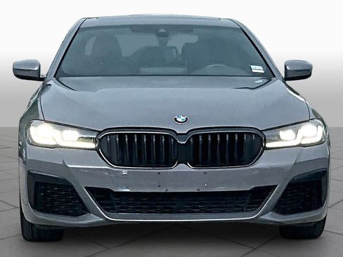 Used 2021 BMW 540i w/ M Sport Package RWD image 3