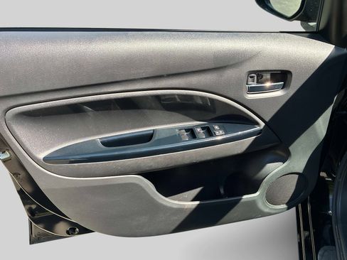 Used 2018 Mitsubishi Mirage G4 SE FWD image 18