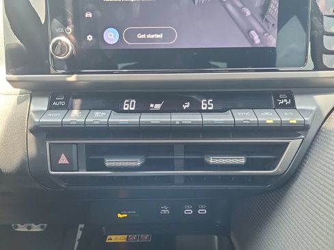 Used 2026 Toyota Camry SE w/ Convenience Package FWD image 23