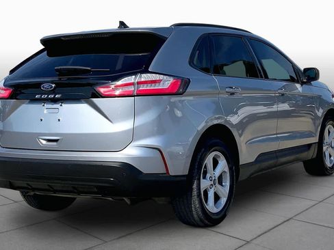 Certified 2021 Ford Edge SE FWD image 12