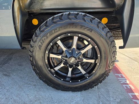 Used 2011 Chevrolet Silverado 1500 LT w/ Texas Edition RWD image 44