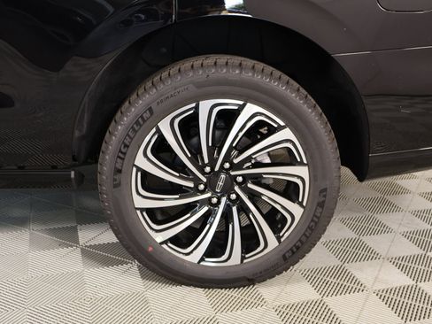 New 2026 Lincoln Navigator Black Label AWD/4WD image 19