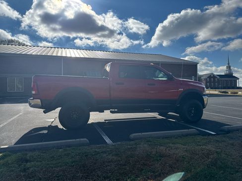 Used 2016 RAM 2500 Power Wagon w/ Luxury Group image 4