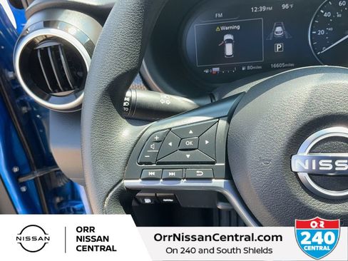 Used 2023 Nissan Kicks SV FWD image 18