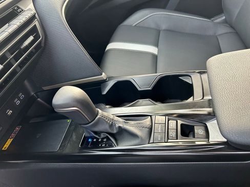 Used 2026 Toyota Camry SE w/ Convenience Package image 21