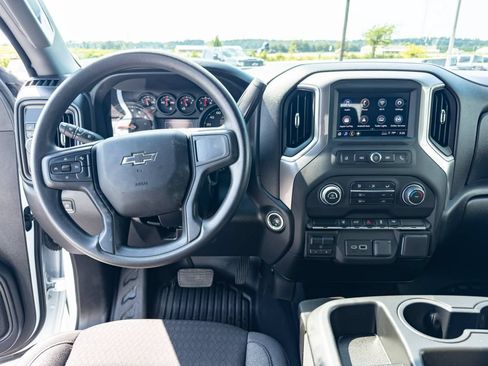 Used 2026 Chevrolet Silverado 2500 W/T w/ WT Convenience Package RWD image 10