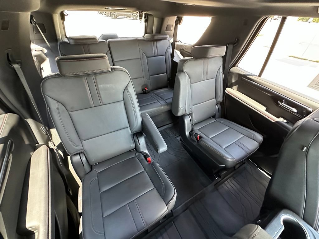 Used 2025 Chevrolet Tahoe RST w/ Comfort Package RWD image 22