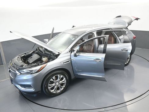 Used 2018 Buick Enclave Avenir w/ Avenir Technology Package image 69