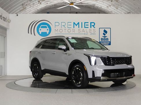 Used 2025 Kia Sorento S w/ Panoramic Sunroof Package FWD image 20