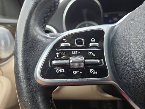 Used 2019 Mercedes-Benz C 300 4MATIC Sedan image 19