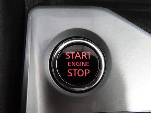 Used 2024 Nissan Altima 2.5 S FWD image 18