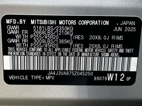 Used 2025 Mitsubishi Outlander SE FWD image 32