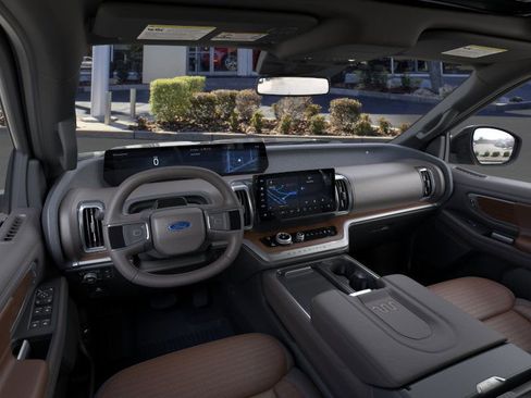 New 2026 Ford Expedition Max King Ranch image 9