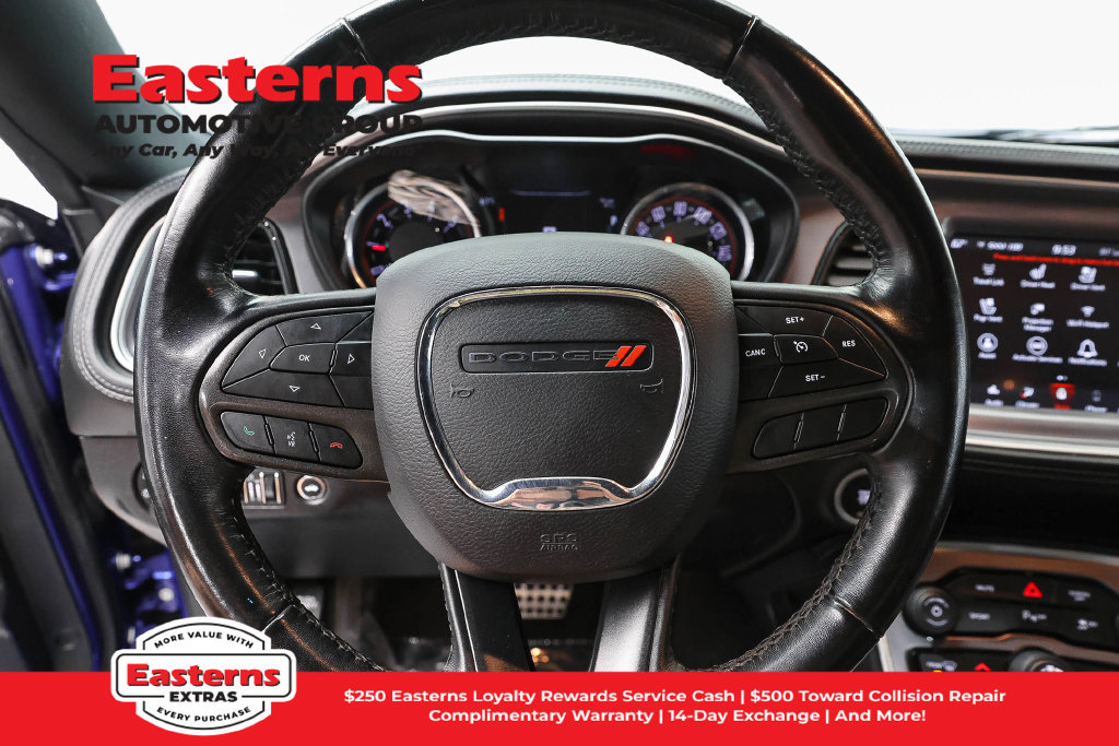 Used 2022 Dodge Challenger SXT w/ Plus Package RWD image 11