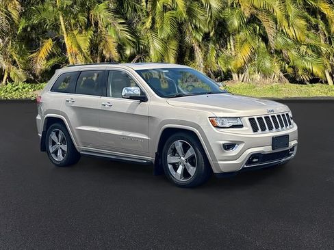 Used 2015 Jeep Grand Cherokee Overland AWD/4WD image 2