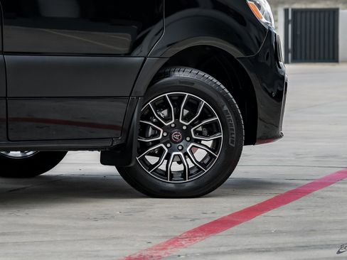 Used 2022 Mercedes-Benz Sprinter 2500 image 75