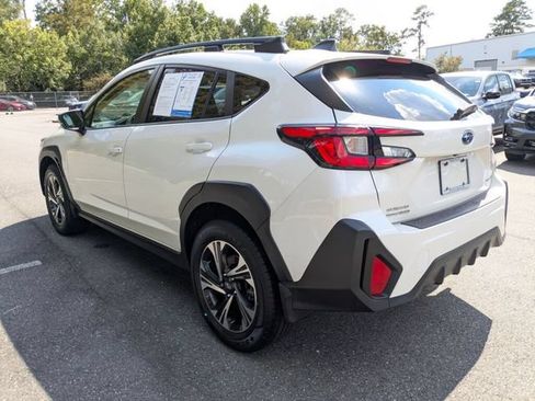 Used 2024 Subaru Crosstrek 2.0i Premium AWD/4WD image 10
