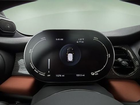 Used 2024 MINI Cooper SE w/ Signature Upholstery Package image 15