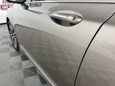 Used 2020 Lincoln MKZ Reserve FWD image 28