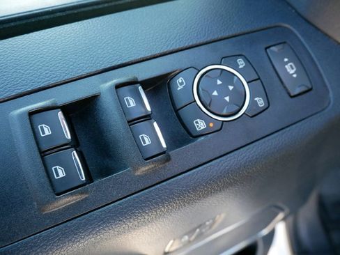 Certified 2022 Ford F250 Lariat w/ Chrome Package image 10