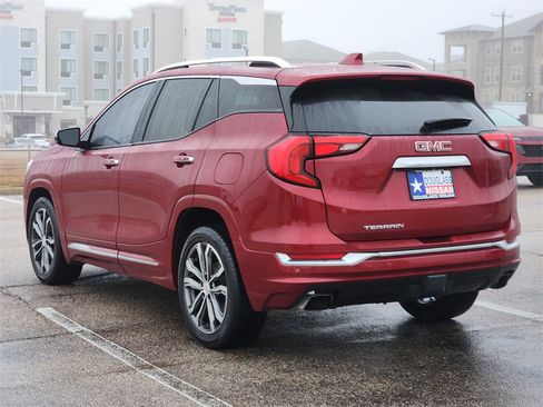 Used 2018 GMC Terrain Denali w/ Driver Alert Package II image 4