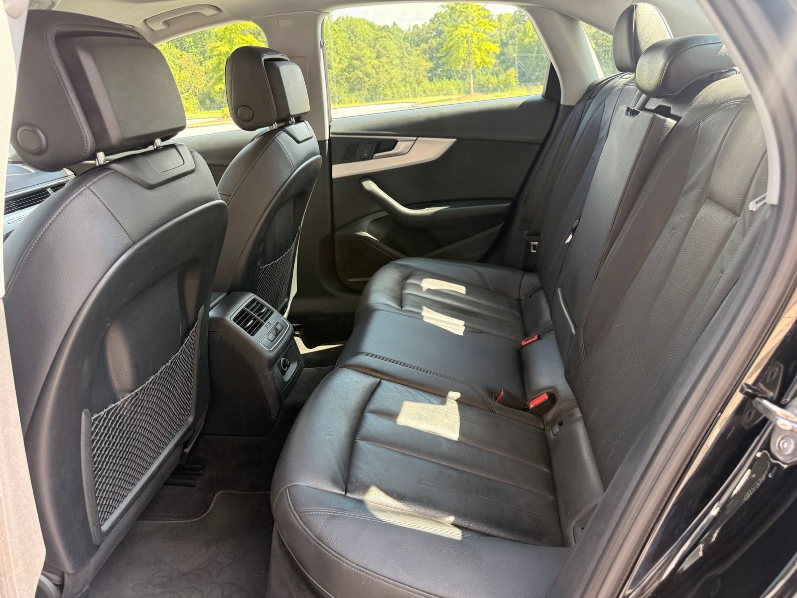 Used 2018 Audi A4 2.0T Premium Plus w/ Premium Plus Package AWD/4WD image 39