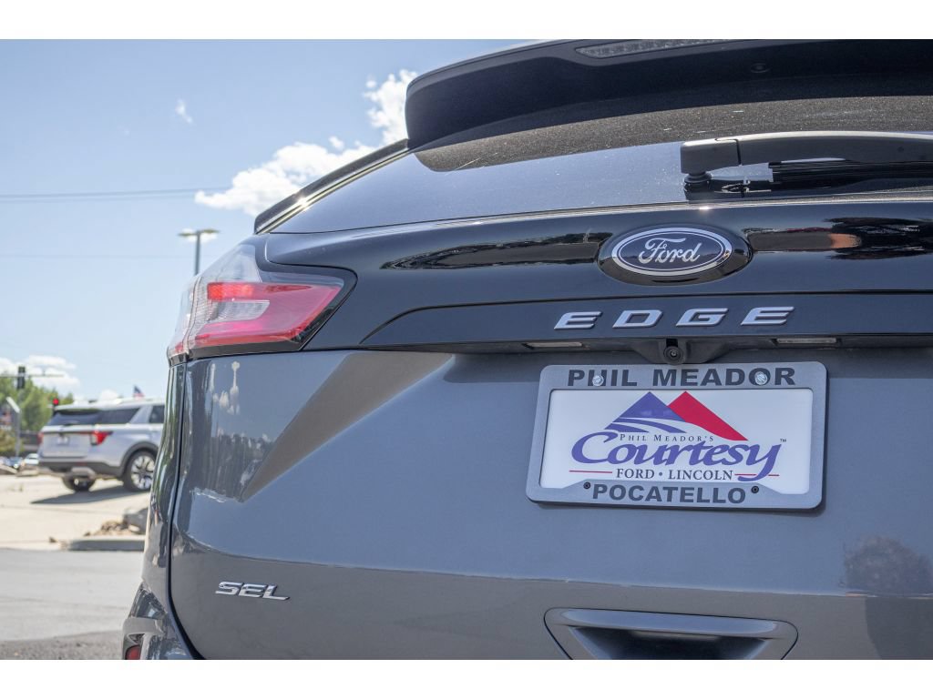 Used 2024 Ford Edge SEL AWD/4WD image 29