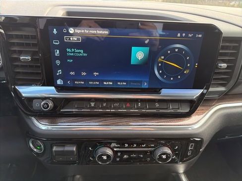 Used 2024 Chevrolet Silverado 2500 LT image 14