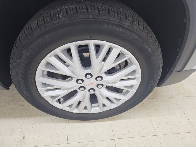 Used 2026 GMC Acadia Elevation w/ Elevation Premium Package FWD image 10