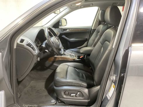 Used 2016 Audi Q5 2.0T Premium image 2