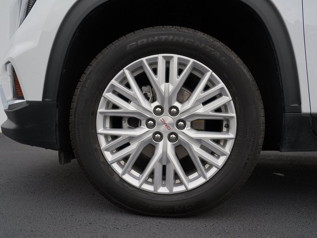 Certified 2026 GMC Acadia Elevation w/ Elevation Premium Package AWD/4WD image 33